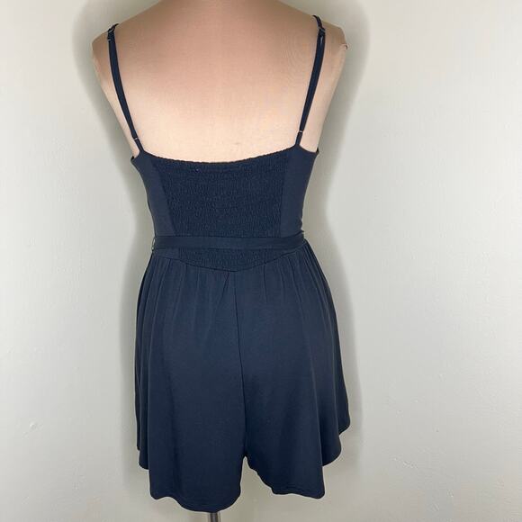 LOFT Romper Medium Womens Black Cut-Out Jersey Knit Twist V-Neck Belted Smocked - Picture 3 of 9